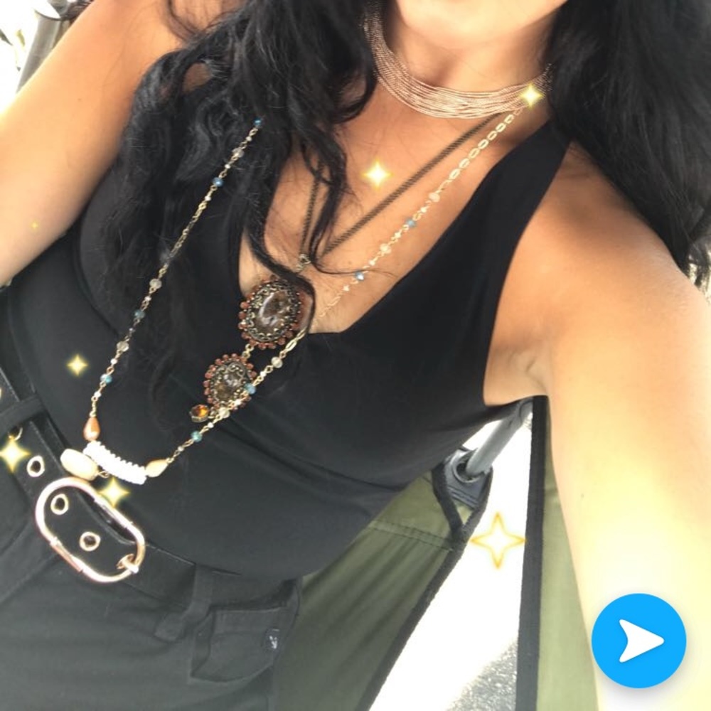 Meet your Posher, Samantha